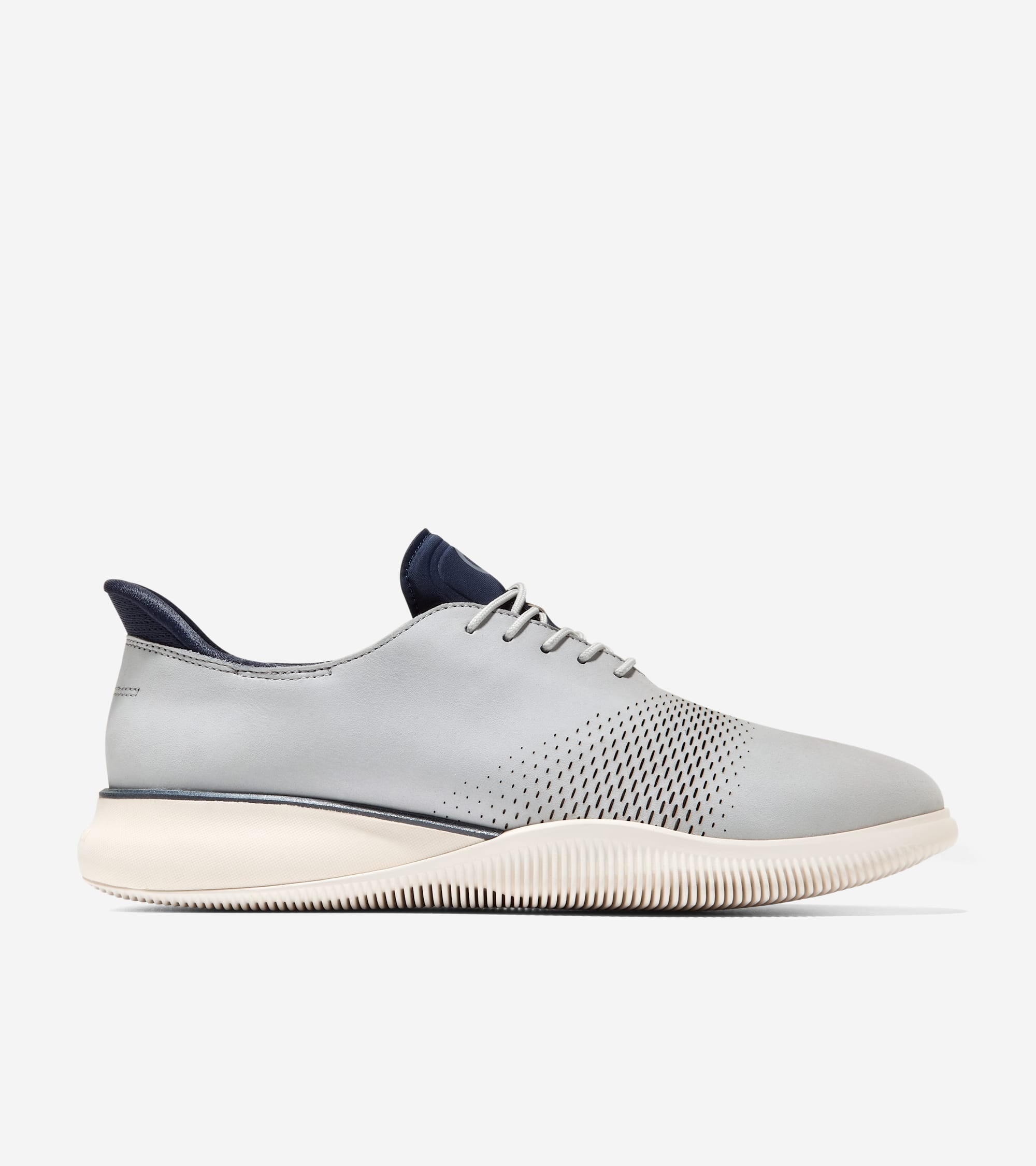 Men's 6 Laser Quick-On Oxfords