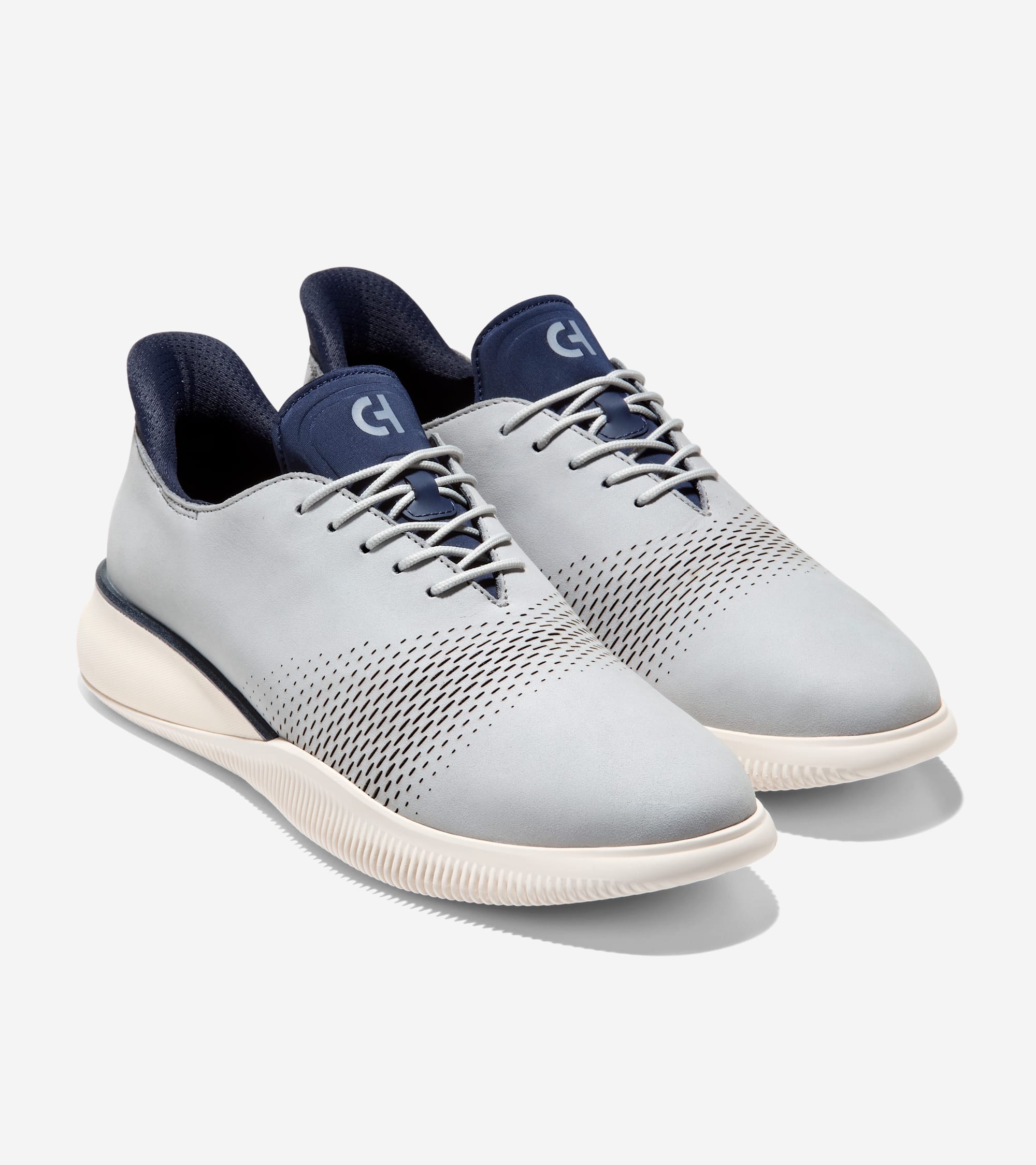 Men's 6 Laser Quick-On Oxfords